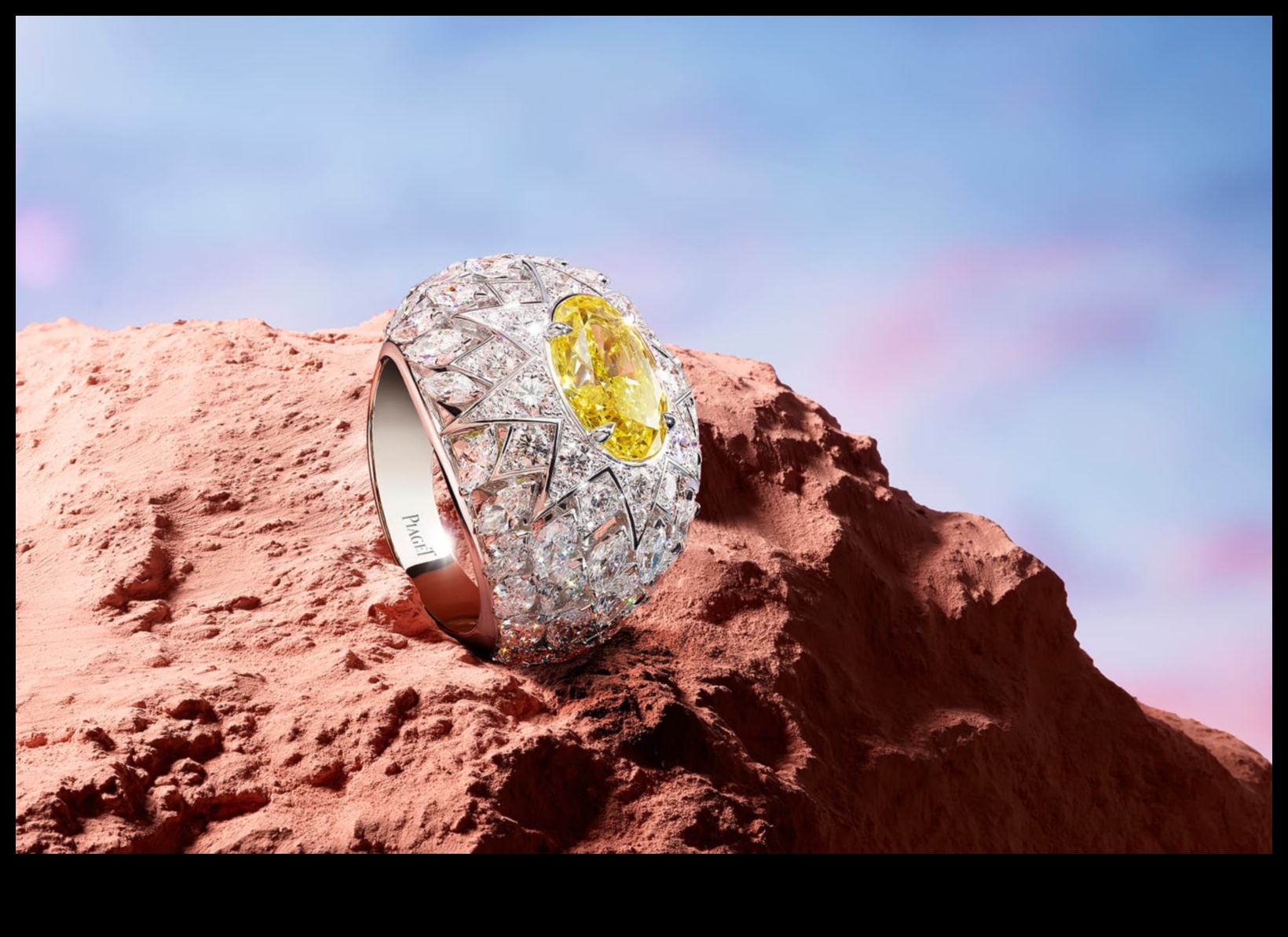 Πλούσιο Oasis Βουτήξτε στην πολυτέλεια με τις δημιουργίες δαχτυλιδιών μας εμπνευσμένες από την Oasis 5 Πλούσιο Oasis: Βουτήξτε στην πολυτέλεια με τις δημιουργίες δαχτυλιδιών μας εμπνευσμένες από την Oasis