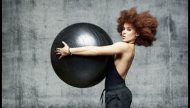 Ενεργός σύμμαχος: Δώρα γυμναστικής για τις ενεργειακές της αναζητήσεις