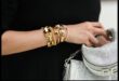 Radiant Wrists: Βραχιόλια για τη Μοντέρνα Fashionista